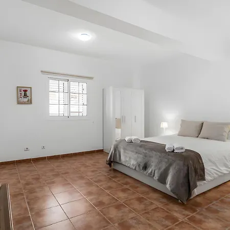 Sardina Retreat